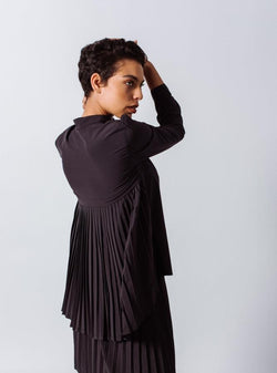 Stylish Pleated Blouse in Black by Le Réussi®