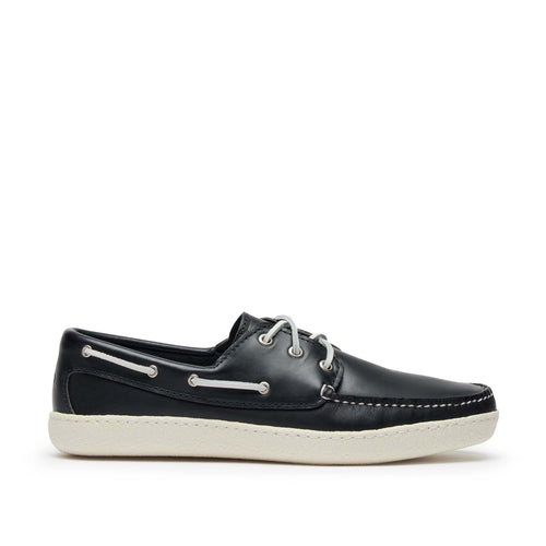 Men’s Runabout Shoe in Navy, moccasin construction, handsewn premium leather, cushioned insoles, Vibram Cup sole, Quoddy